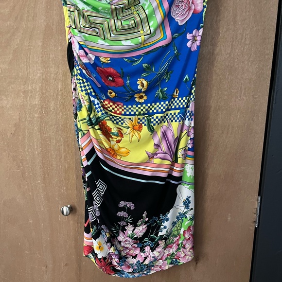 VERSACE Dress - Picture 12 of 14